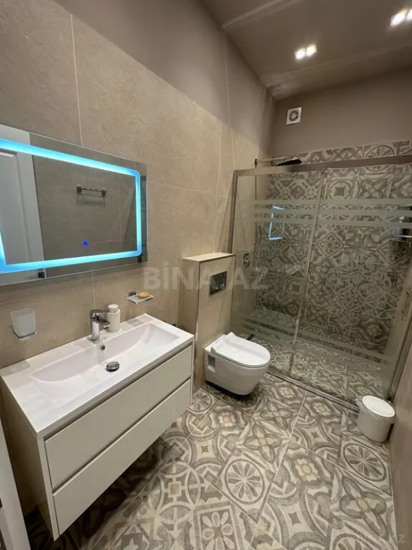 Kirayə verilir 5 otaqlı həyət evi 400 m²