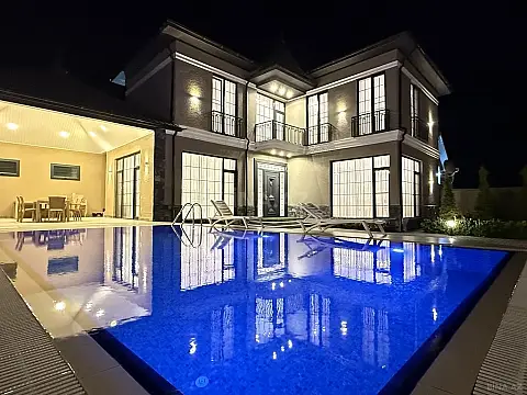 Kirayə verilir 5 otaqlı həyət evi 400 m²