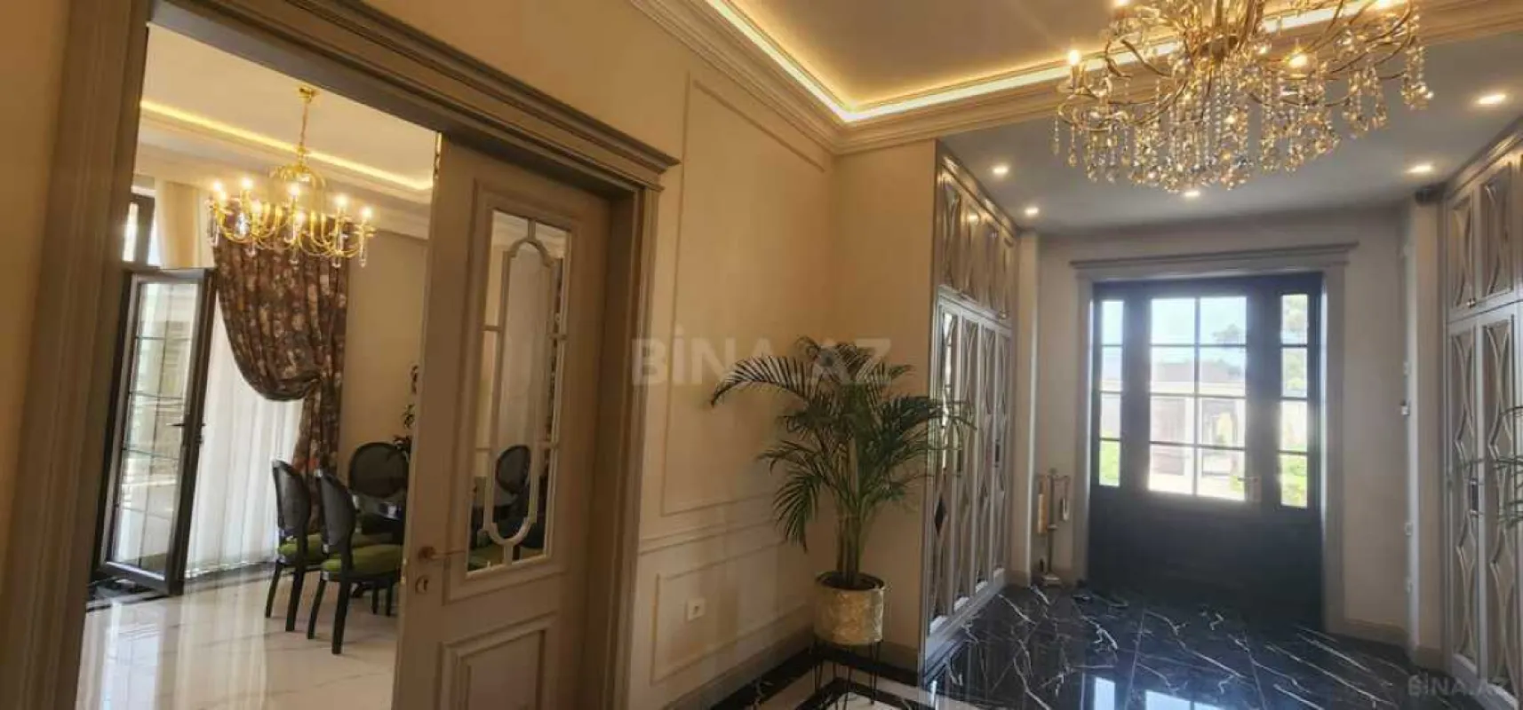 Satılır 7 otaqlı həyət evi 500 m²