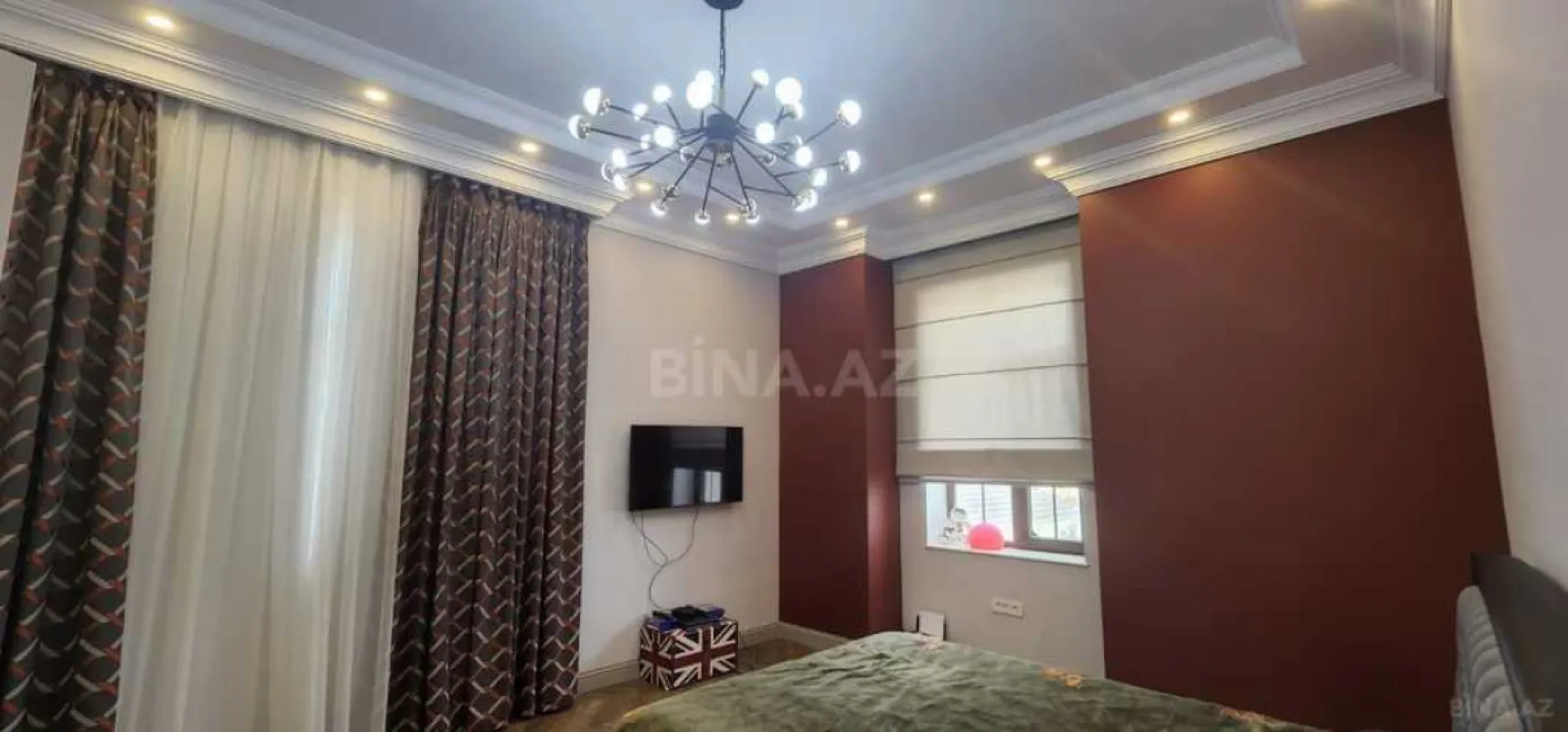 Satılır 7 otaqlı həyət evi 500 m²