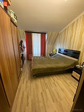 Satılır 2 otaqlı mənzil 81 m²