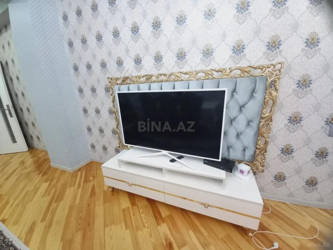 Satılır 3 otaqlı mənzil 120 m²