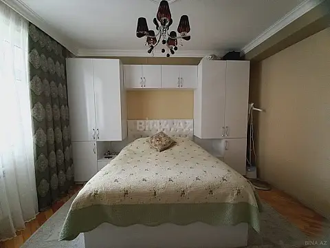 Satılır 3 otaqlı mənzil 120 m²