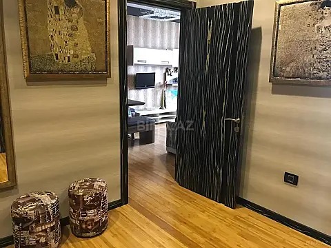 Kirayə verilir 2 otaqlı mənzil 90 m²