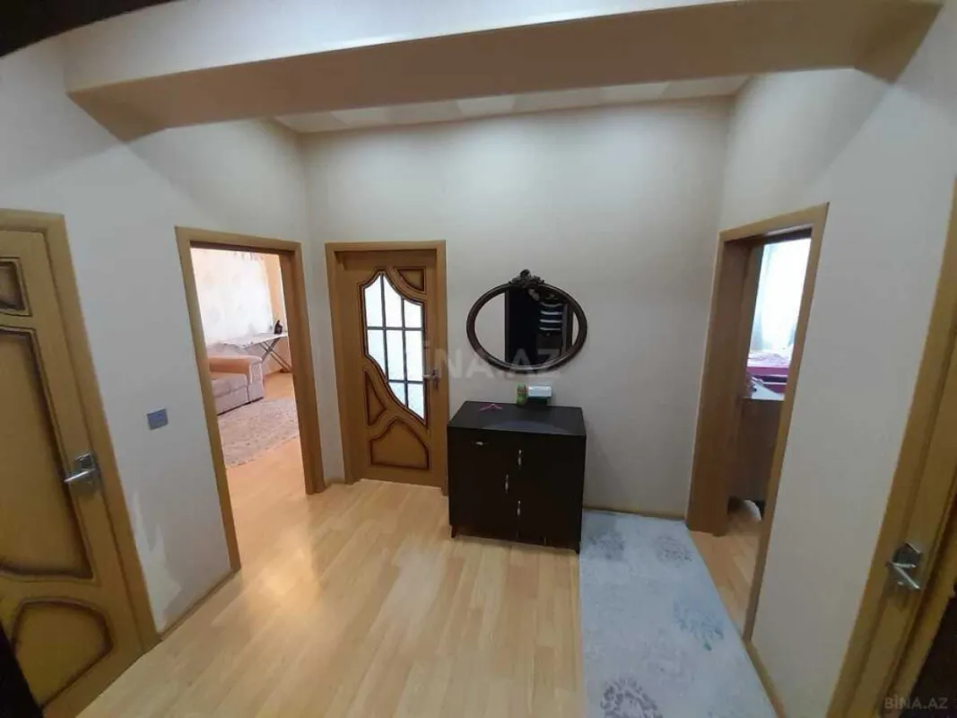 Satılır 2 otaqlı mənzil 86 m²