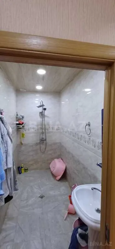 Satılır 2 otaqlı mənzil 86 m²