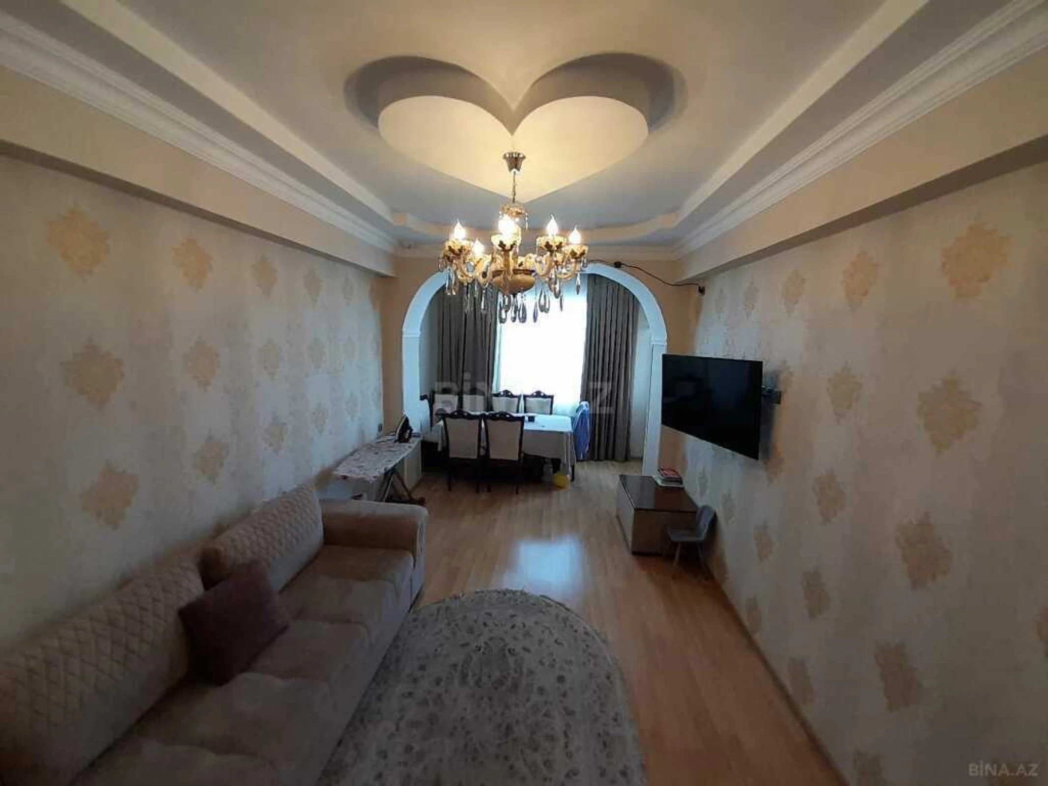 Satılır 2 otaqlı mənzil 86 m²