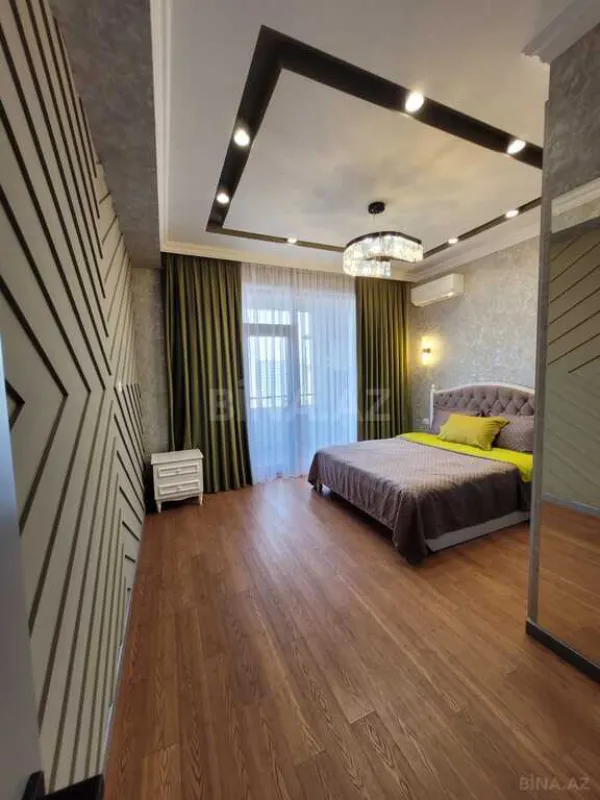Kirayə verilir 2 otaqlı mənzil 80 m²