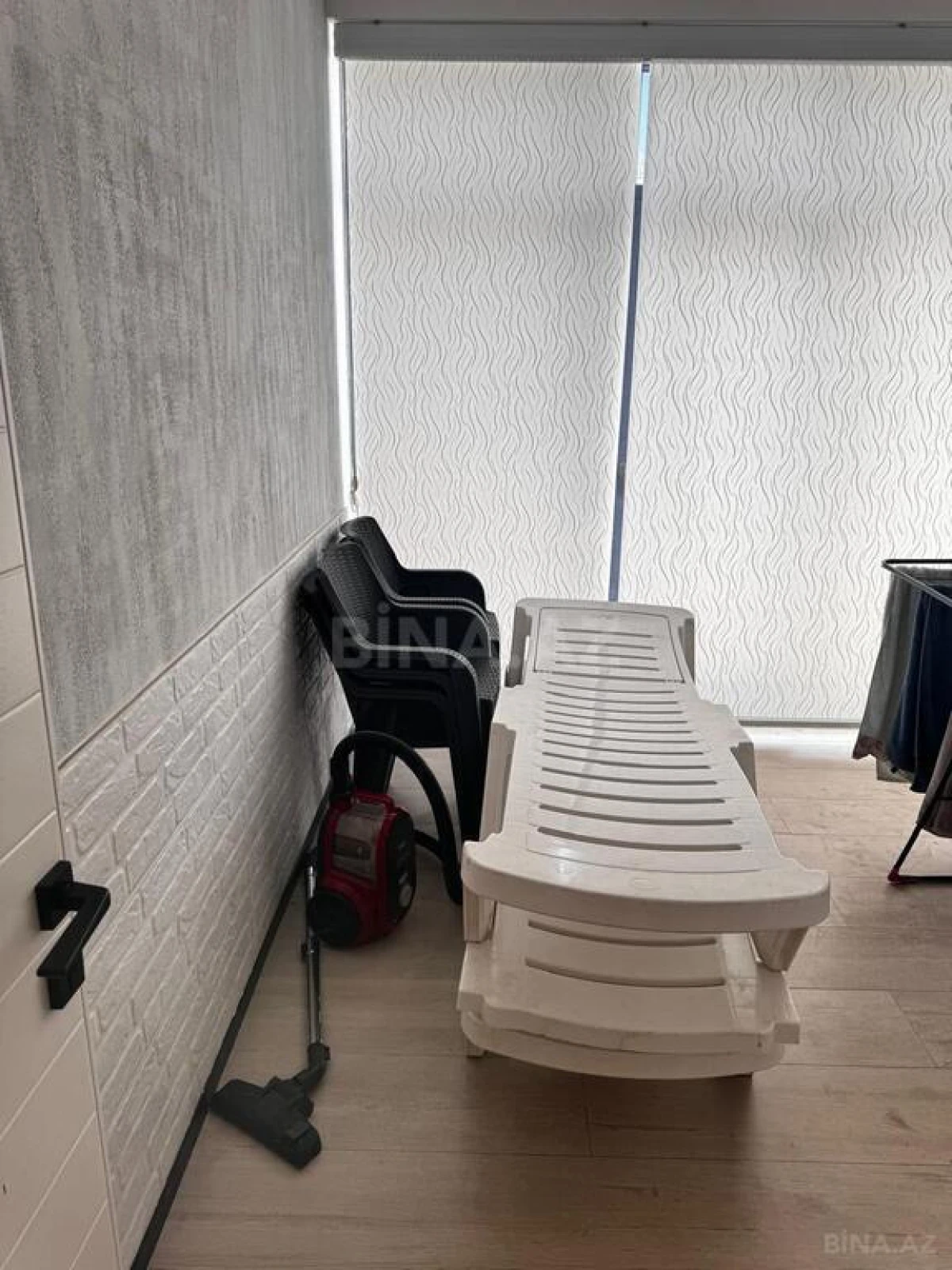 Satılır 5 otaqlı həyət evi 220 m²