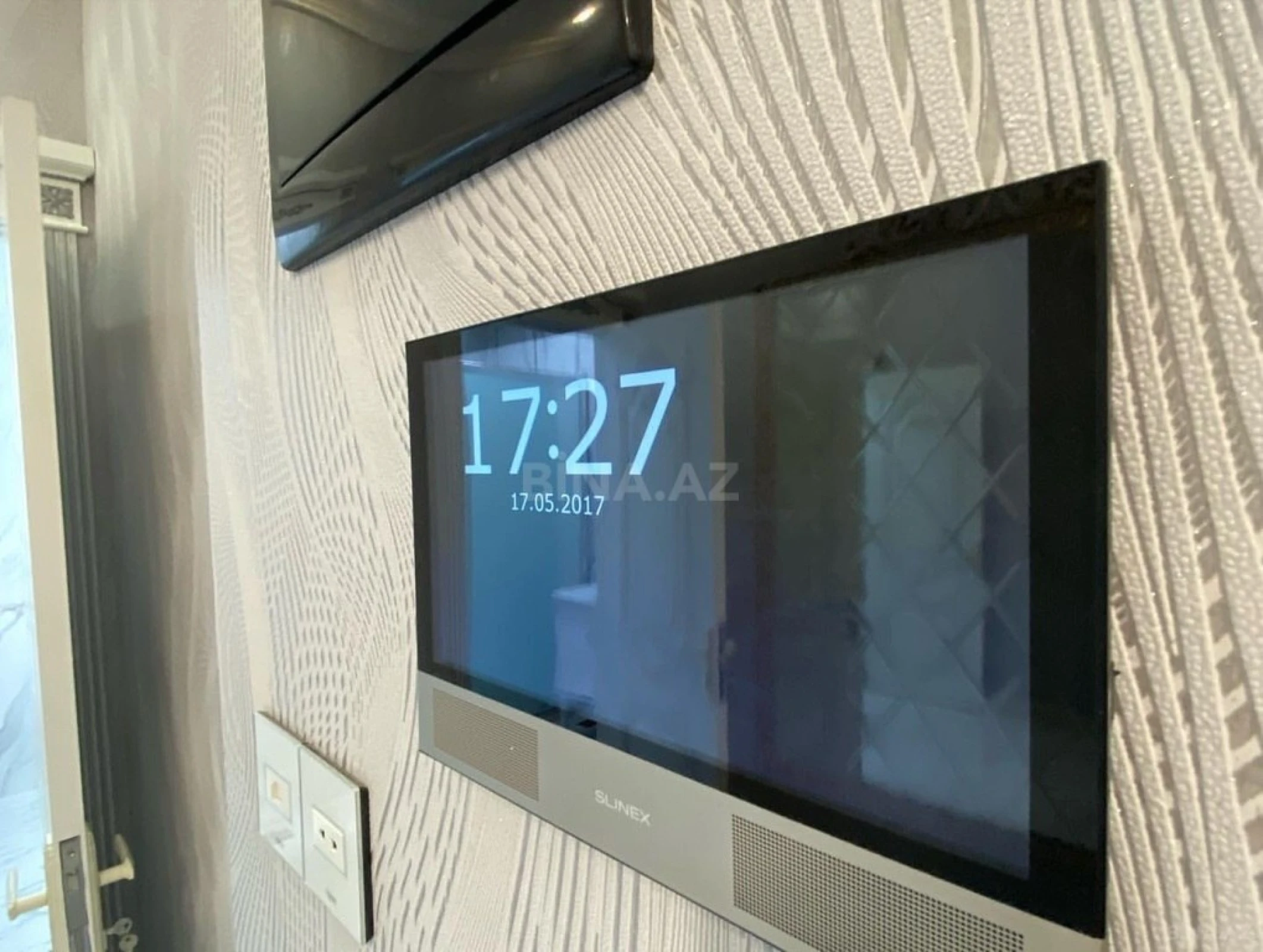 Kirayə verilir 3 otaqlı mənzil 130 m²