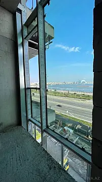 Satılır 4 otaqlı mənzil 266.4 m²