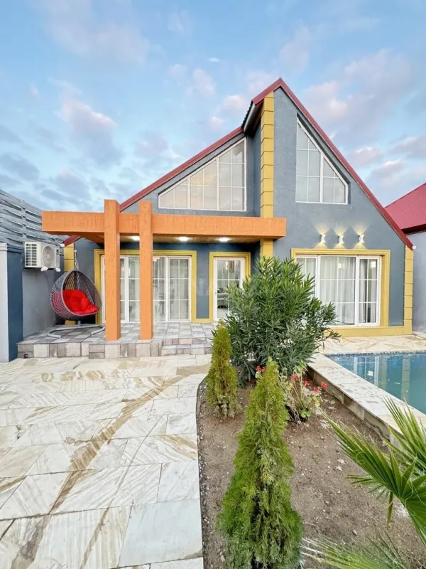 Satılır 4 otaqlı həyət evi 170 m²