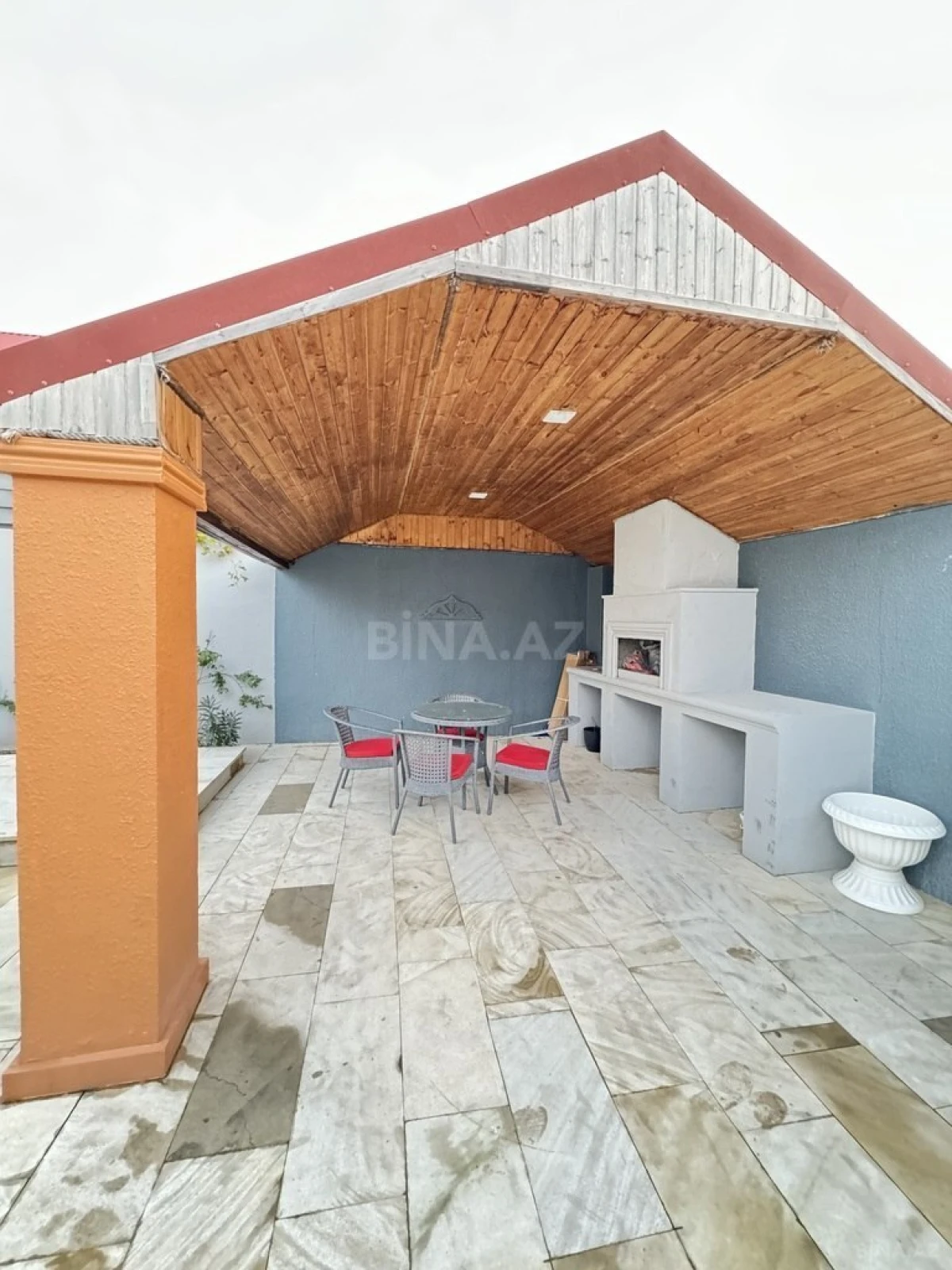 Satılır 4 otaqlı həyət evi 170 m²