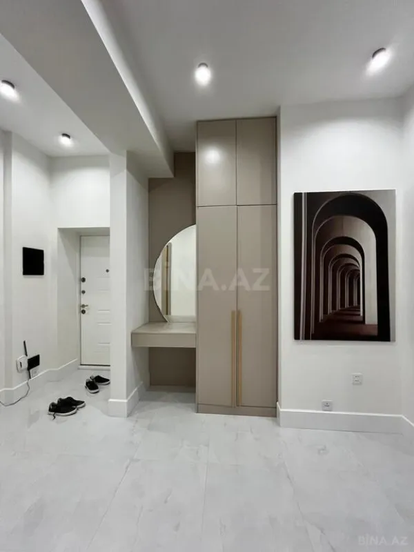 Kirayə verilir 3 otaqlı mənzil 120 m²