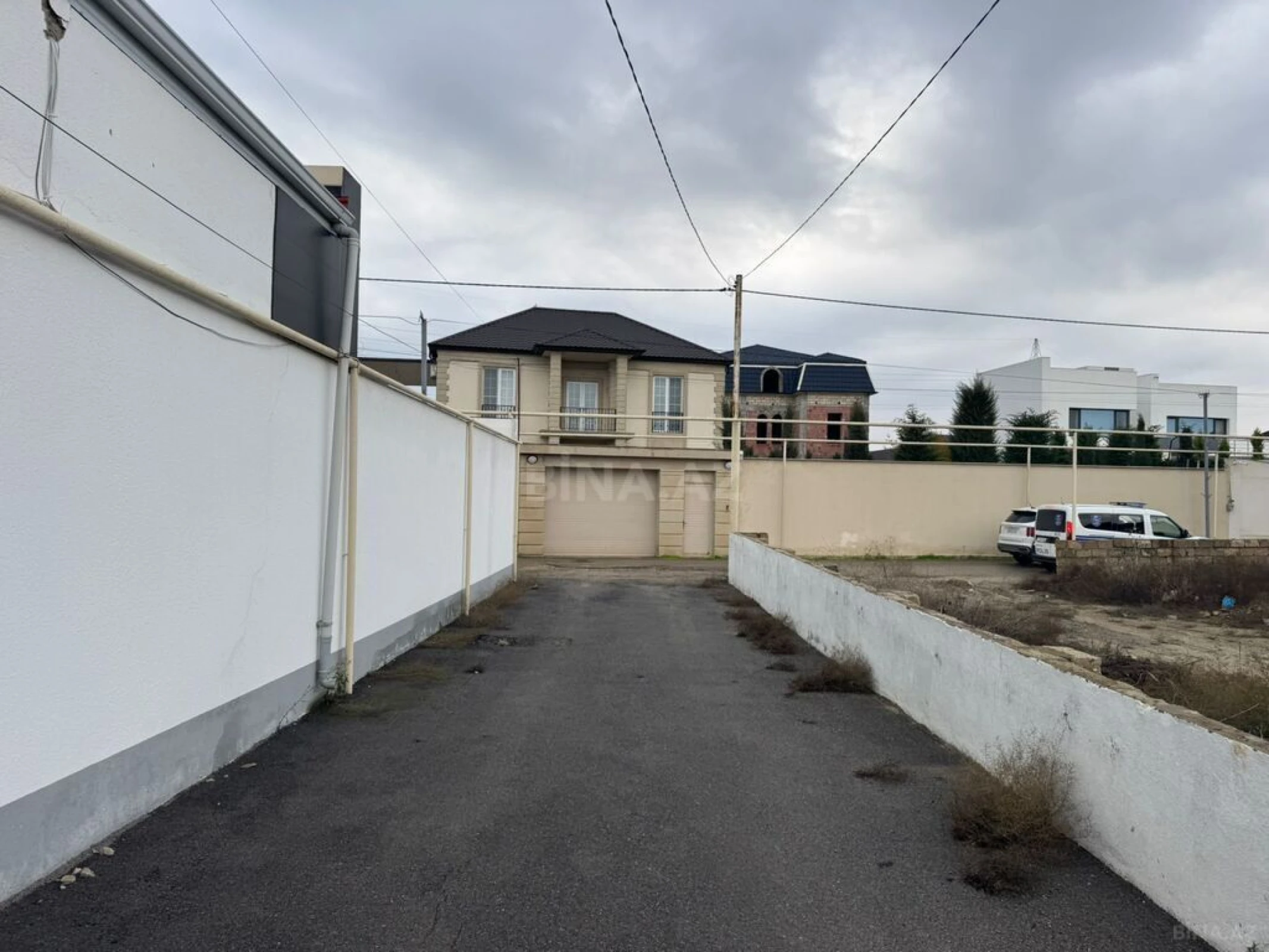 Satılır torpaq sahəsi 12 m²