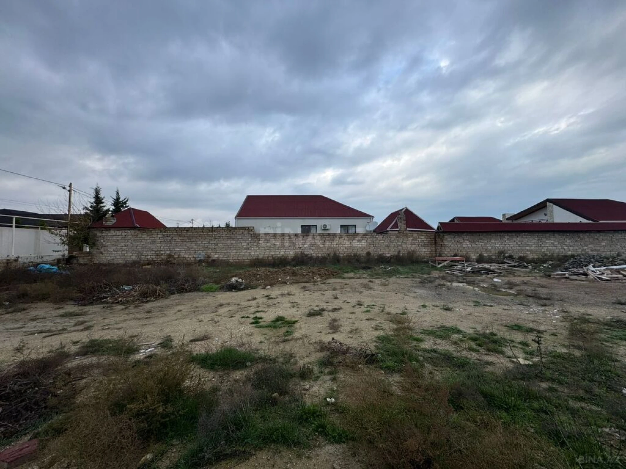 Satılır torpaq sahəsi 12 m²