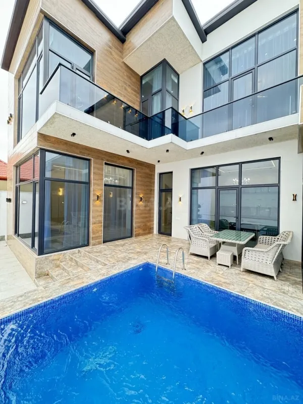 Satılır 5 otaqlı həyət evi 225 m²