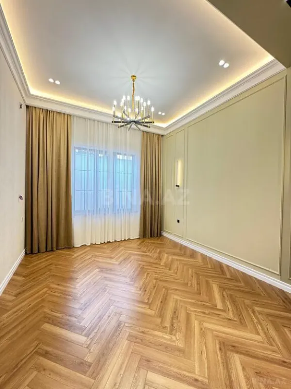 Satılır 5 otaqlı həyət evi 260 m²