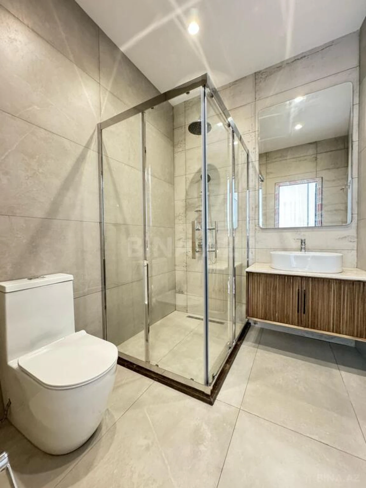 Satılır 5 otaqlı həyət evi 260 m²