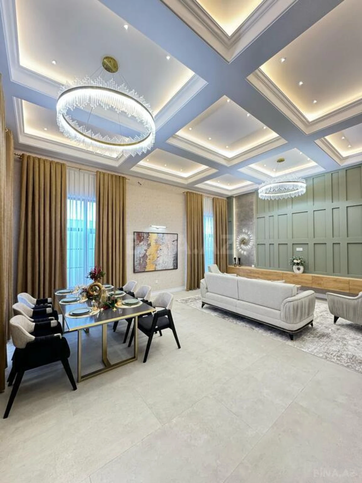 Satılır 5 otaqlı həyət evi 260 m²