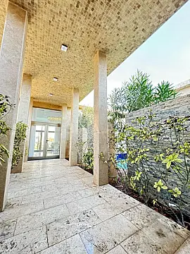 Satılır 6 otaqlı həyət evi 500 m²