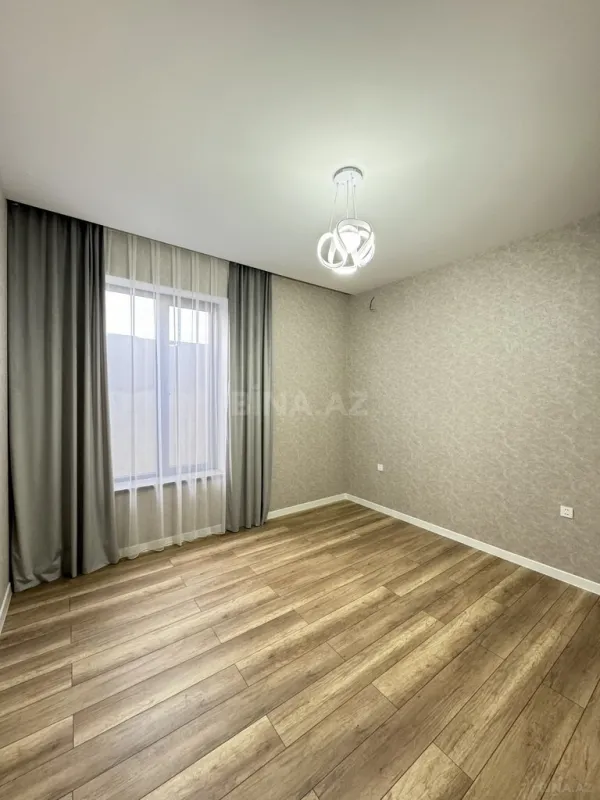 Satılır 4 otaqlı həyət evi 160 m²