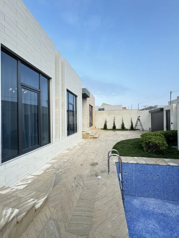 Satılır 4 otaqlı həyət evi 160 m²