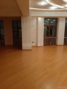 Satılır 4 otaqlı mənzil 315 m²