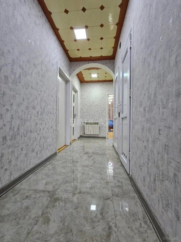 Satılır 4 otaqlı mənzil 110 m²