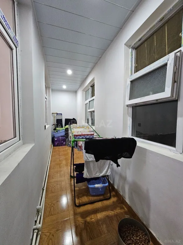 Satılır 4 otaqlı mənzil 110 m²