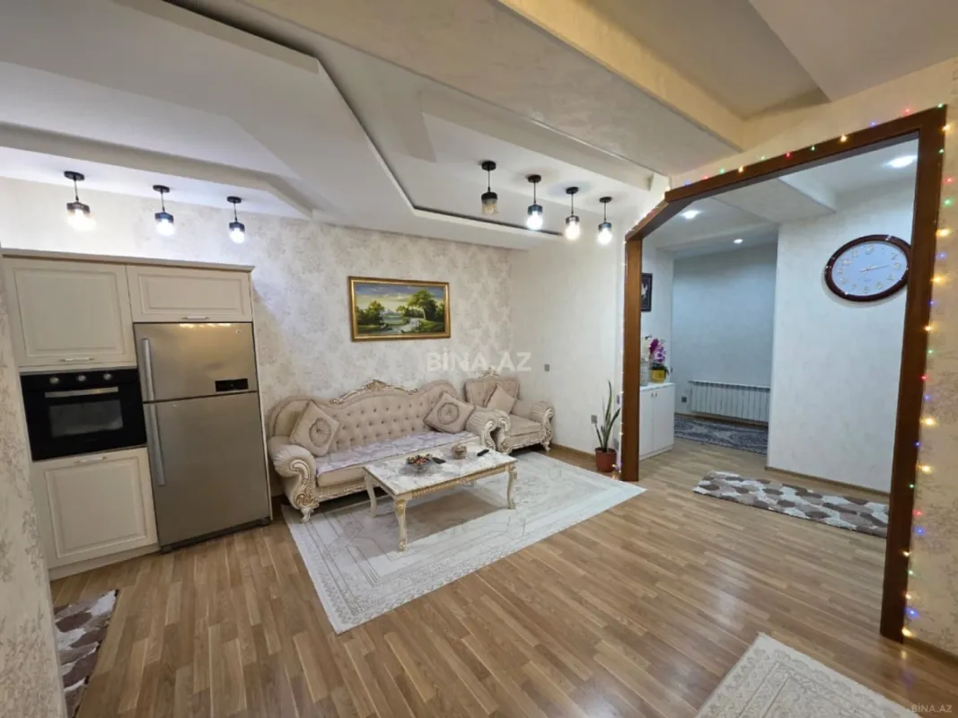 Satılır 3 otaqlı mənzil 107 m²