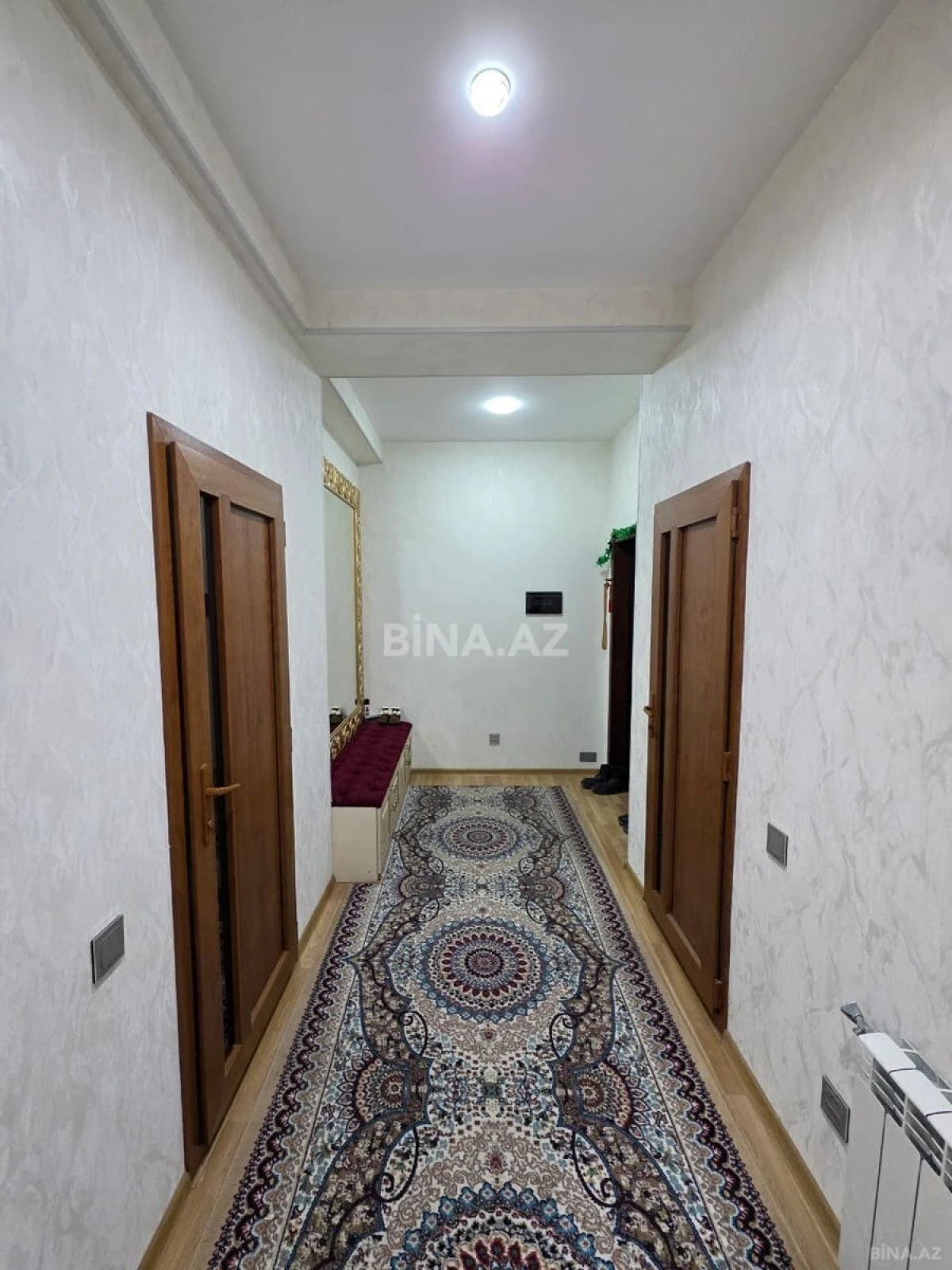 Satılır 3 otaqlı mənzil 107 m²