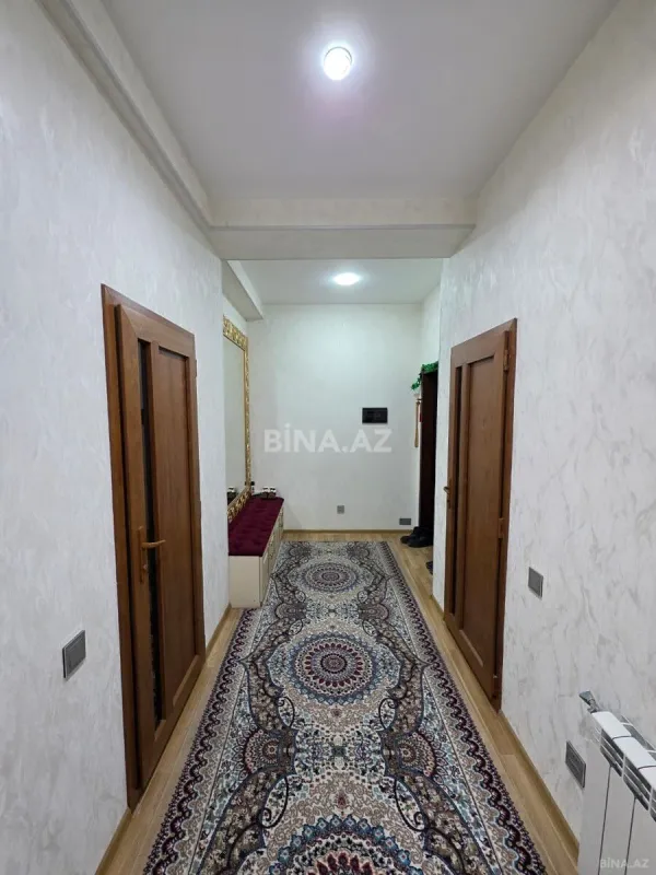 Satılır 3 otaqlı mənzil 107 m²