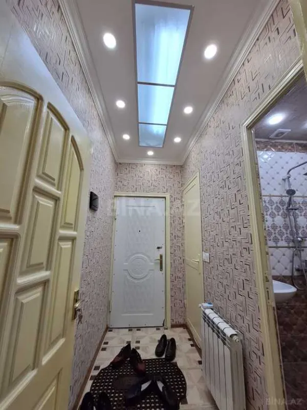 Satılır 2 otaqlı mənzil 60 m²