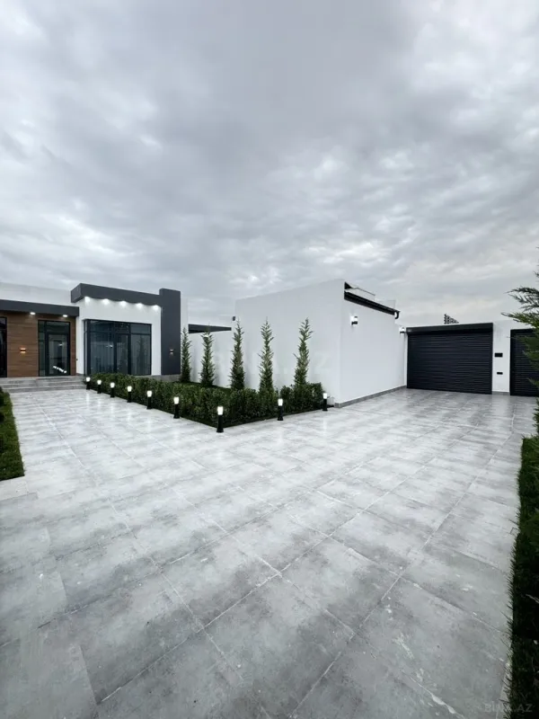Satılır 4 otaqlı həyət evi 155 m²