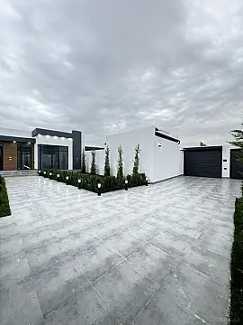 Satılır 4 otaqlı həyət evi 155 m²