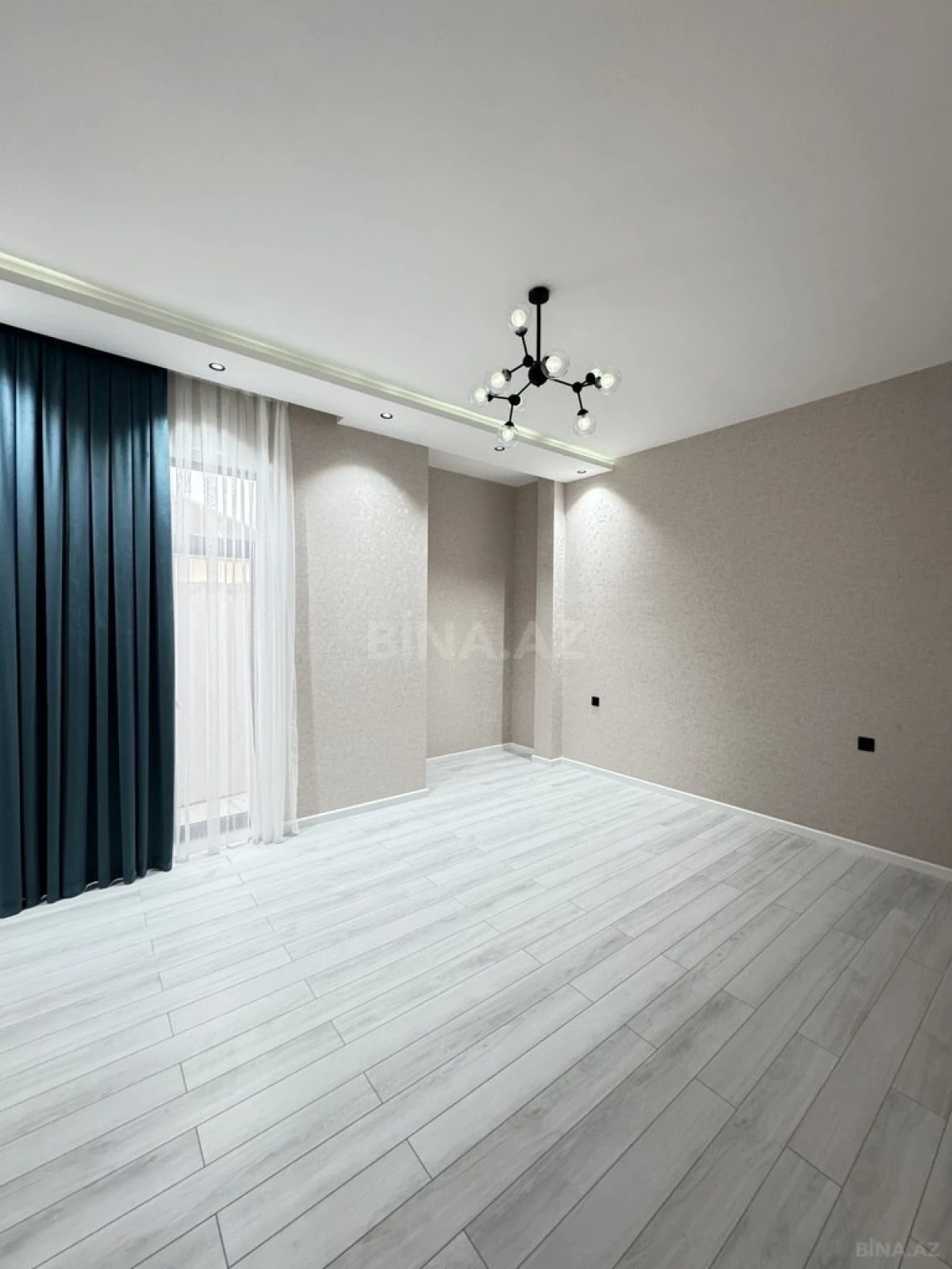 Satılır 4 otaqlı həyət evi 155 m²