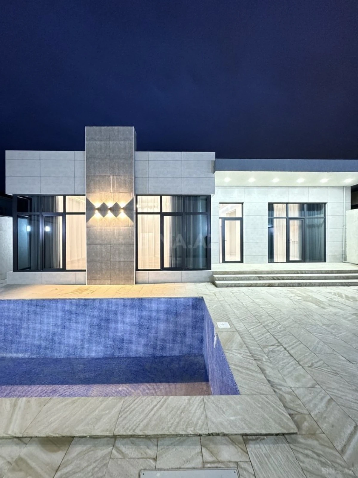 Satılır 4 otaqlı həyət evi 150 m²