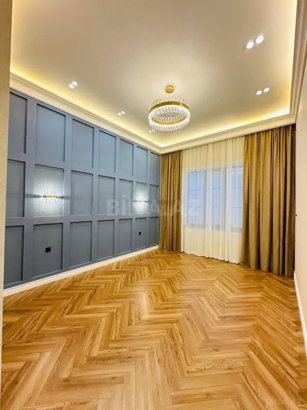 Satılır 4 otaqlı həyət evi 200 m²