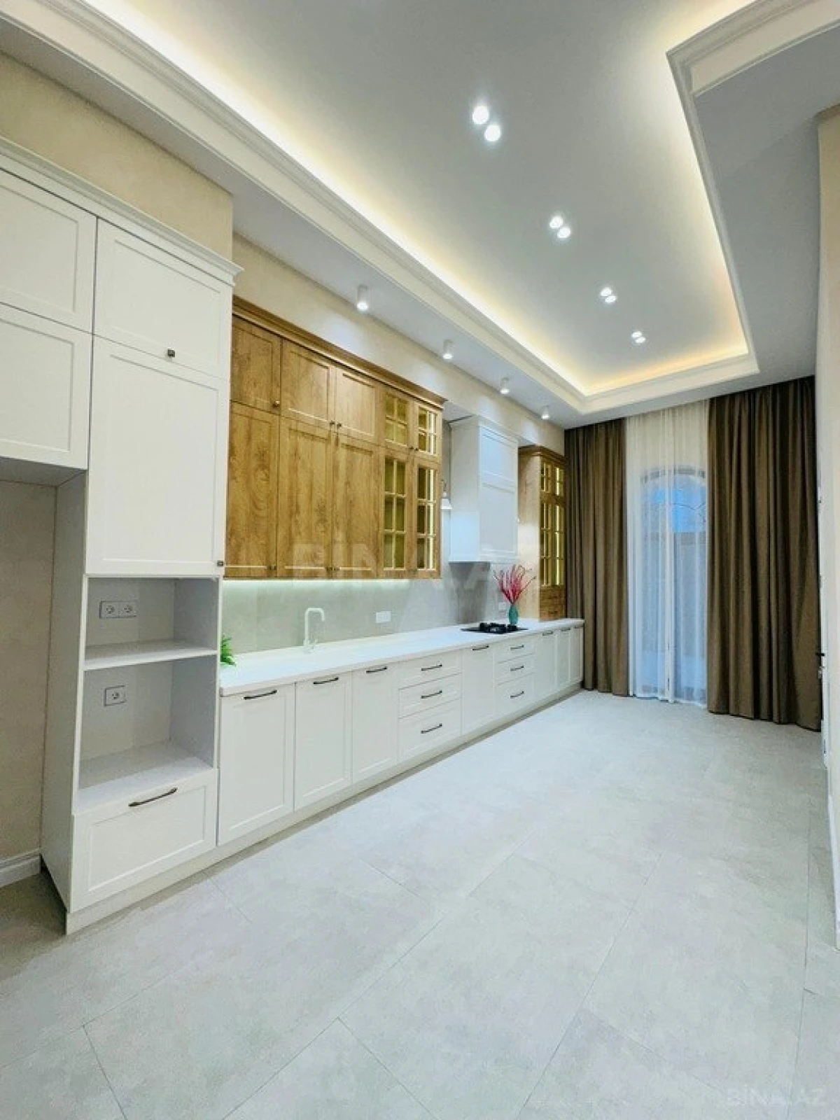 Satılır 4 otaqlı həyət evi 200 m²