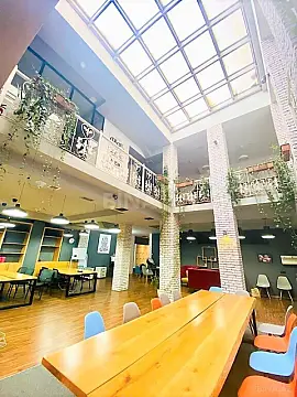 Kirayə verilir 12 otaqlı ofis 870 m²