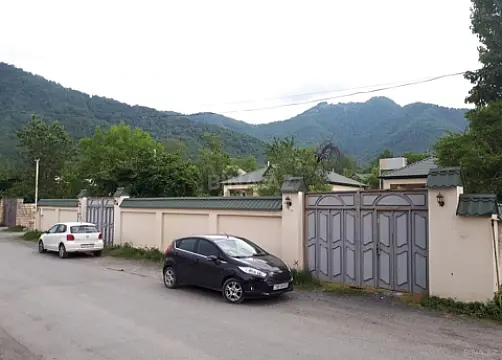 Satılır 6 otaqlı həyət evi 200 m² — Qəbələ 6 otaq 200.00 m²