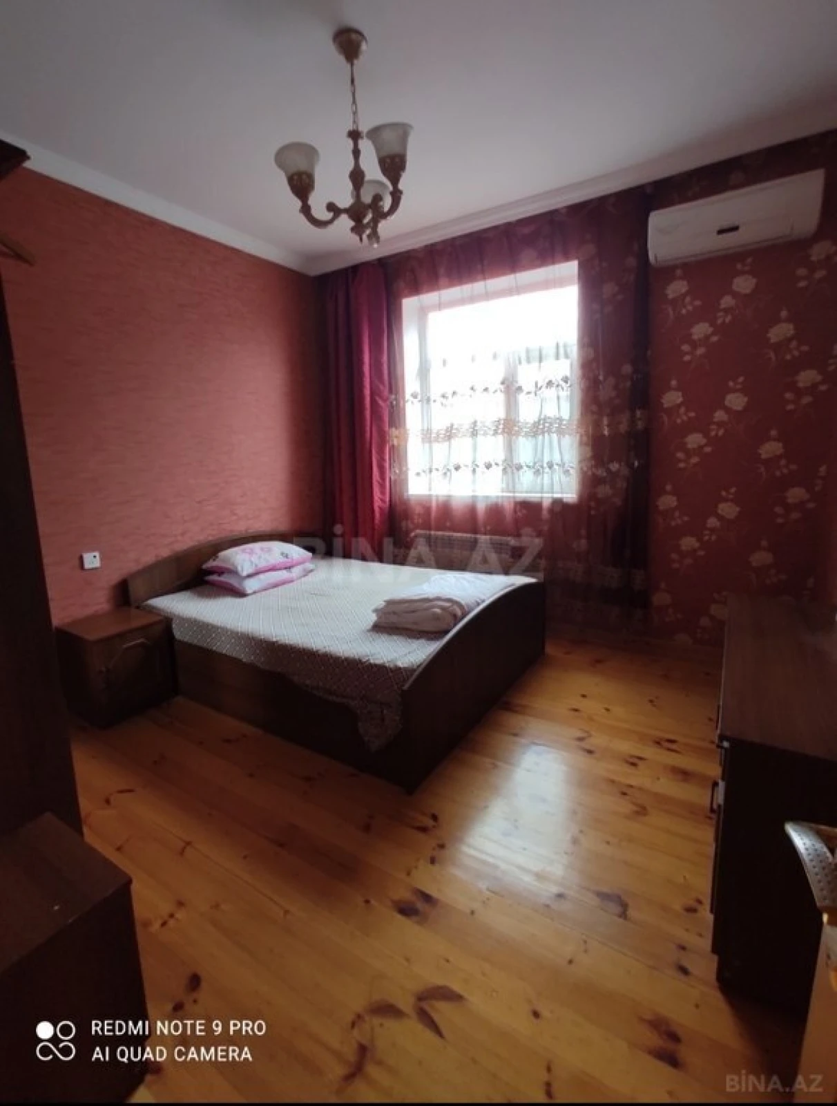 Satılır 6 otaqlı həyət evi 200 m²