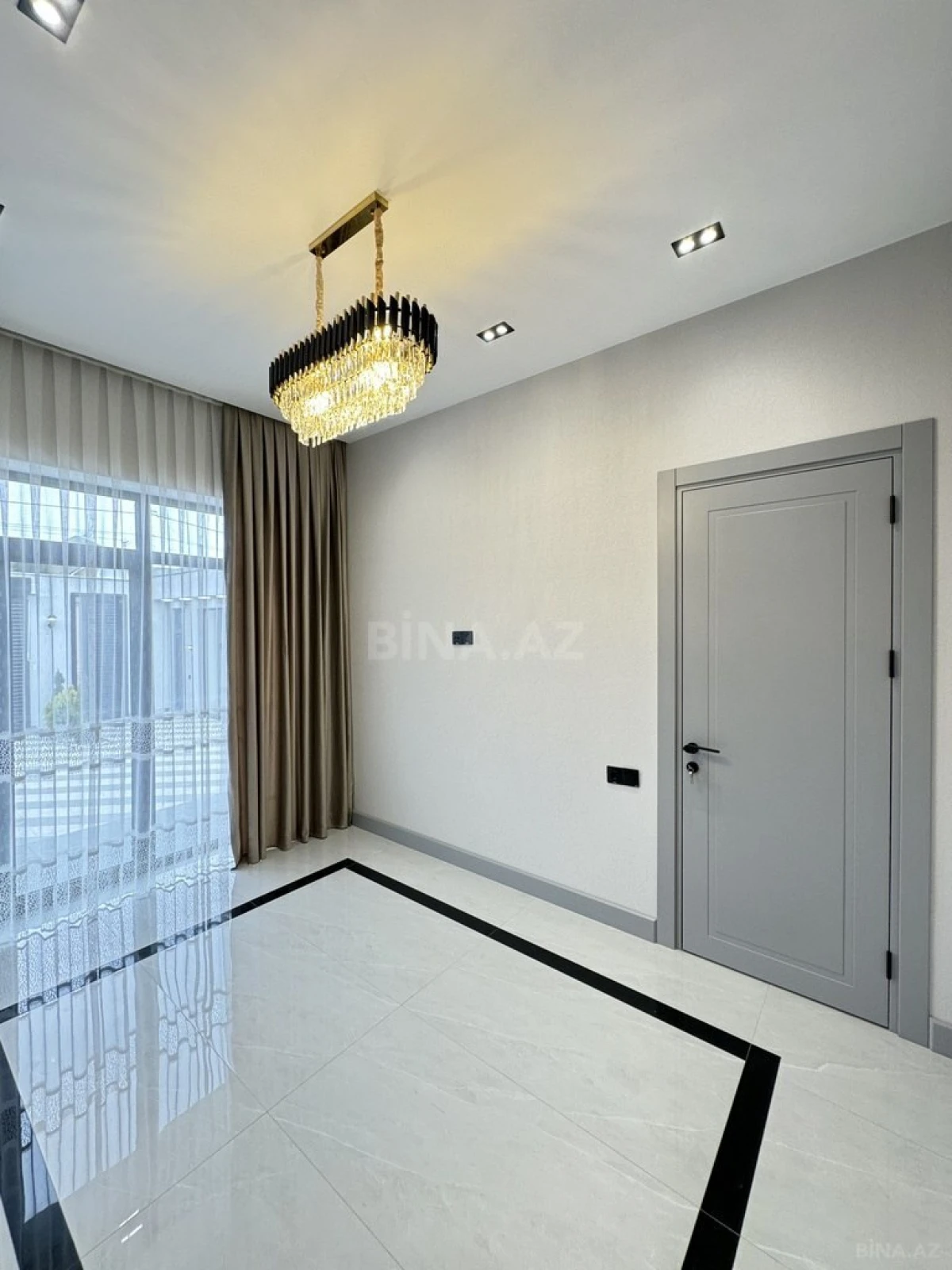 Satılır 4 otaqlı həyət evi 150 m²
