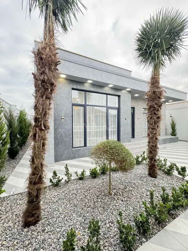 Satılır 4 otaqlı həyət evi 150 m²