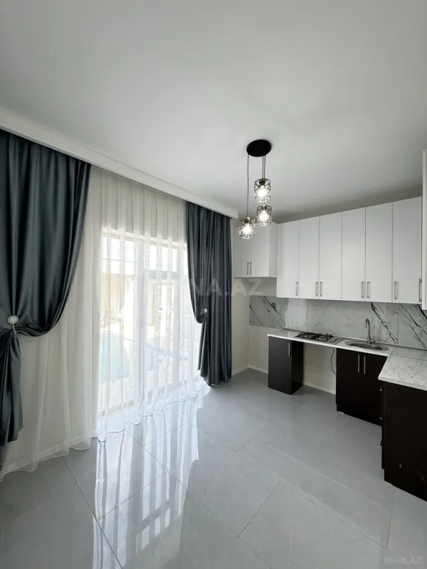 Satılır 4 otaqlı həyət evi 145 m²