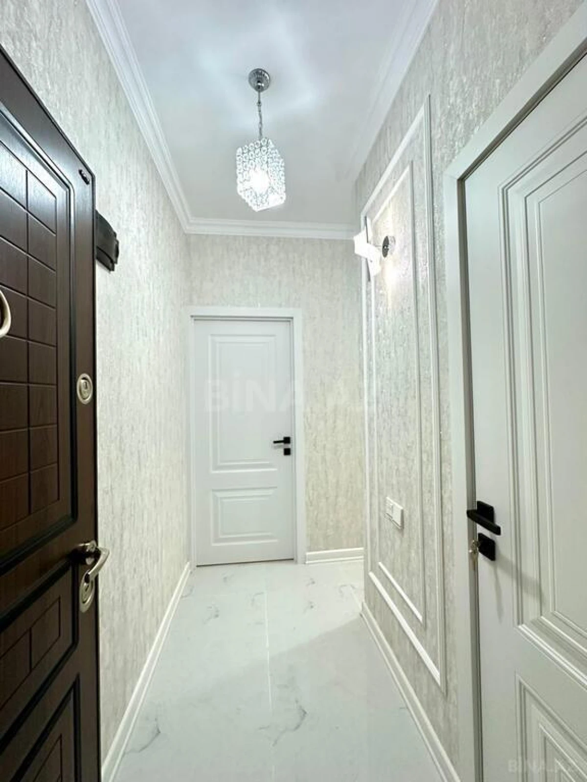 Satılır 2 otaqlı mənzil 55 m²