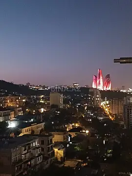 Satılır 3 otaqlı mənzil 153 m²