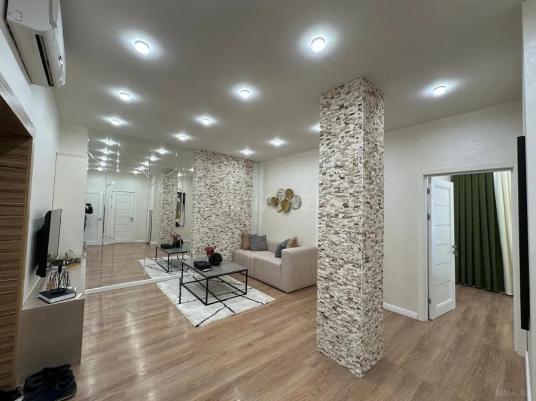 Satılır 3 otaqlı mənzil 90 m²