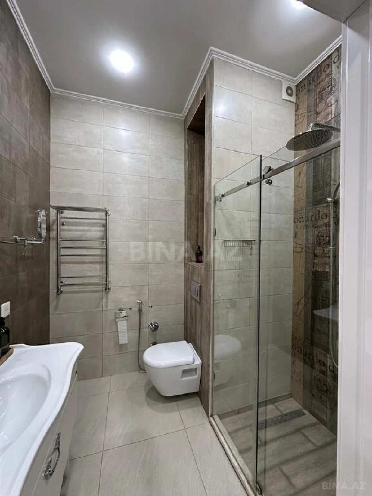 Satılır 3 otaqlı mənzil 90 m²
